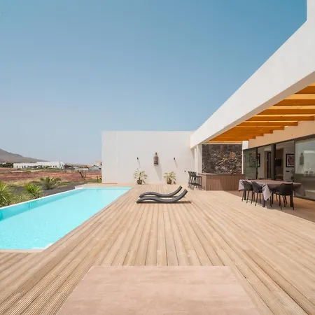 Karuna By Aura Collection * Villaverde (Fuerteventura)